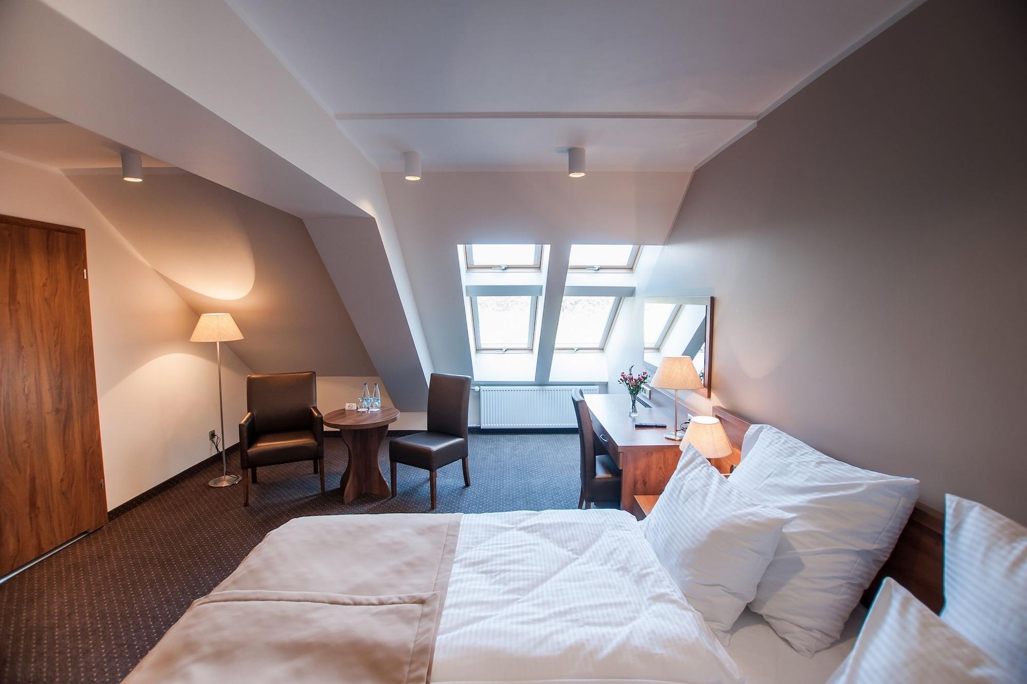 Hotel Gem Βρότσλαβ Εξωτερικό φωτογραφία