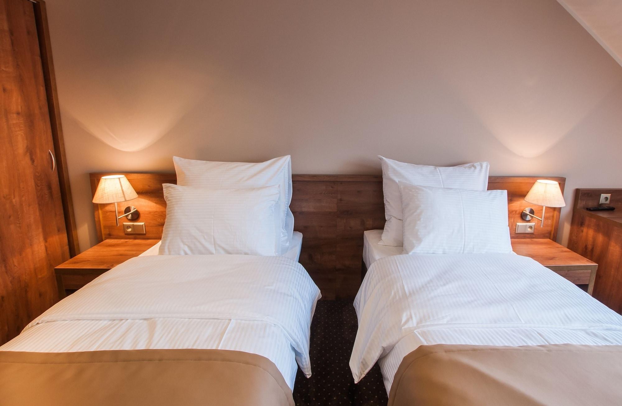 Hotel Gem Βρότσλαβ Εξωτερικό φωτογραφία