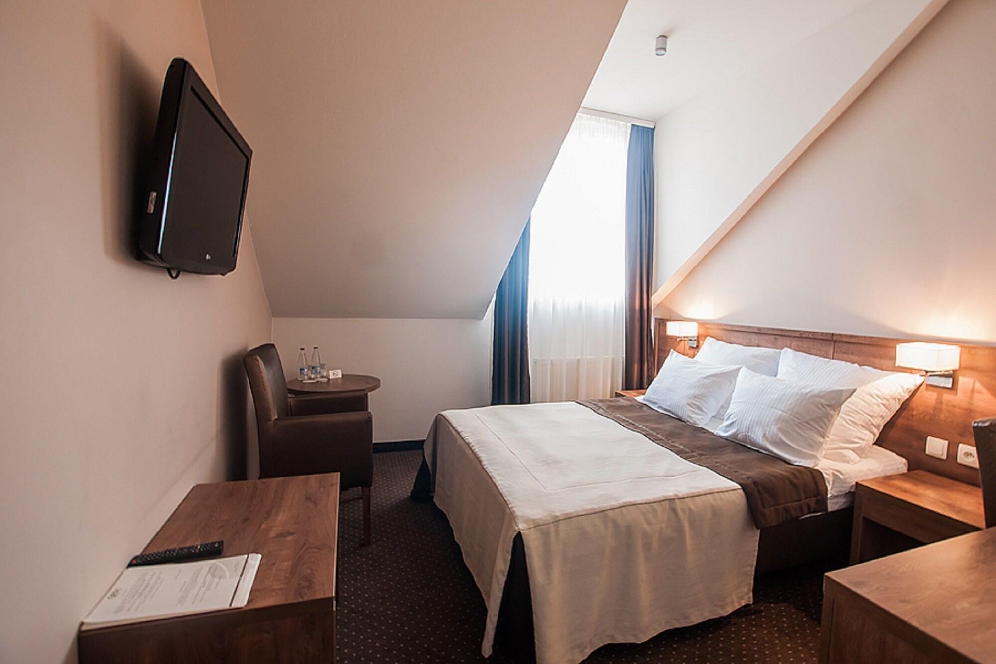 Hotel Gem Βρότσλαβ Εξωτερικό φωτογραφία